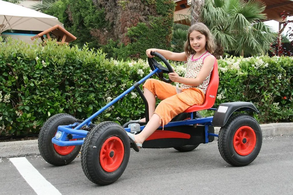 Camping La Pineda De Salou Hotel Campsite