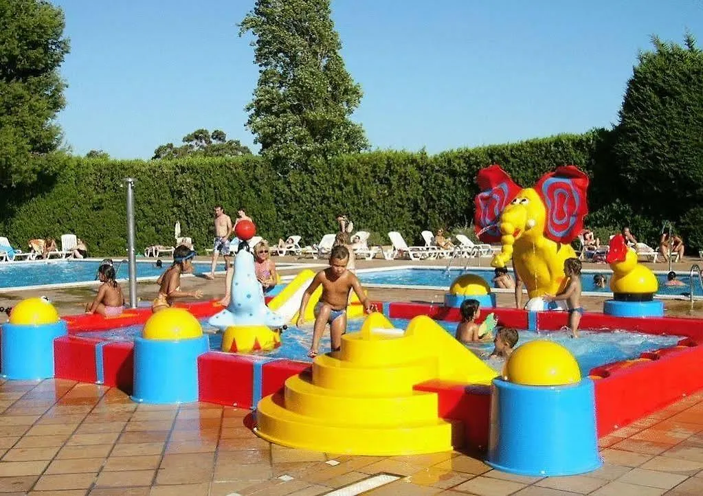 Campsite Camping La Pineda De Salou Hotel Spain